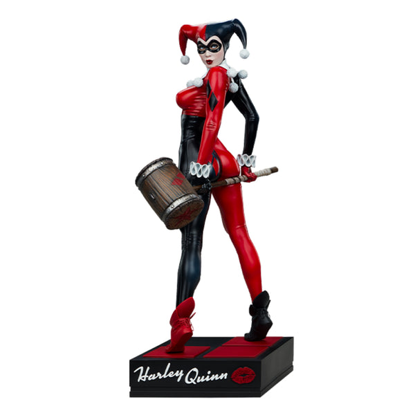 DC Comics Harley Quinn Premium Format Statue