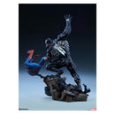 Spider-Man vs Venom Maquette